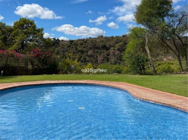 2 soveværelse Lejlighed til salg i Selwo, Estepona med swimmingpool garage - € 399.900 (Ref: 10000964)