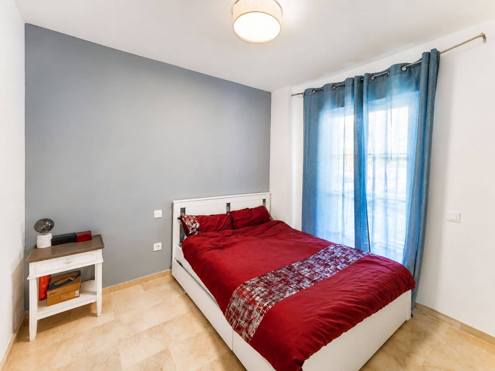 3 Zimmer Apartment zu verkaufen in La Duquesa / Puerto de la Duquesa mit Pool Garage - 285.000 € (Ref: 10004389)