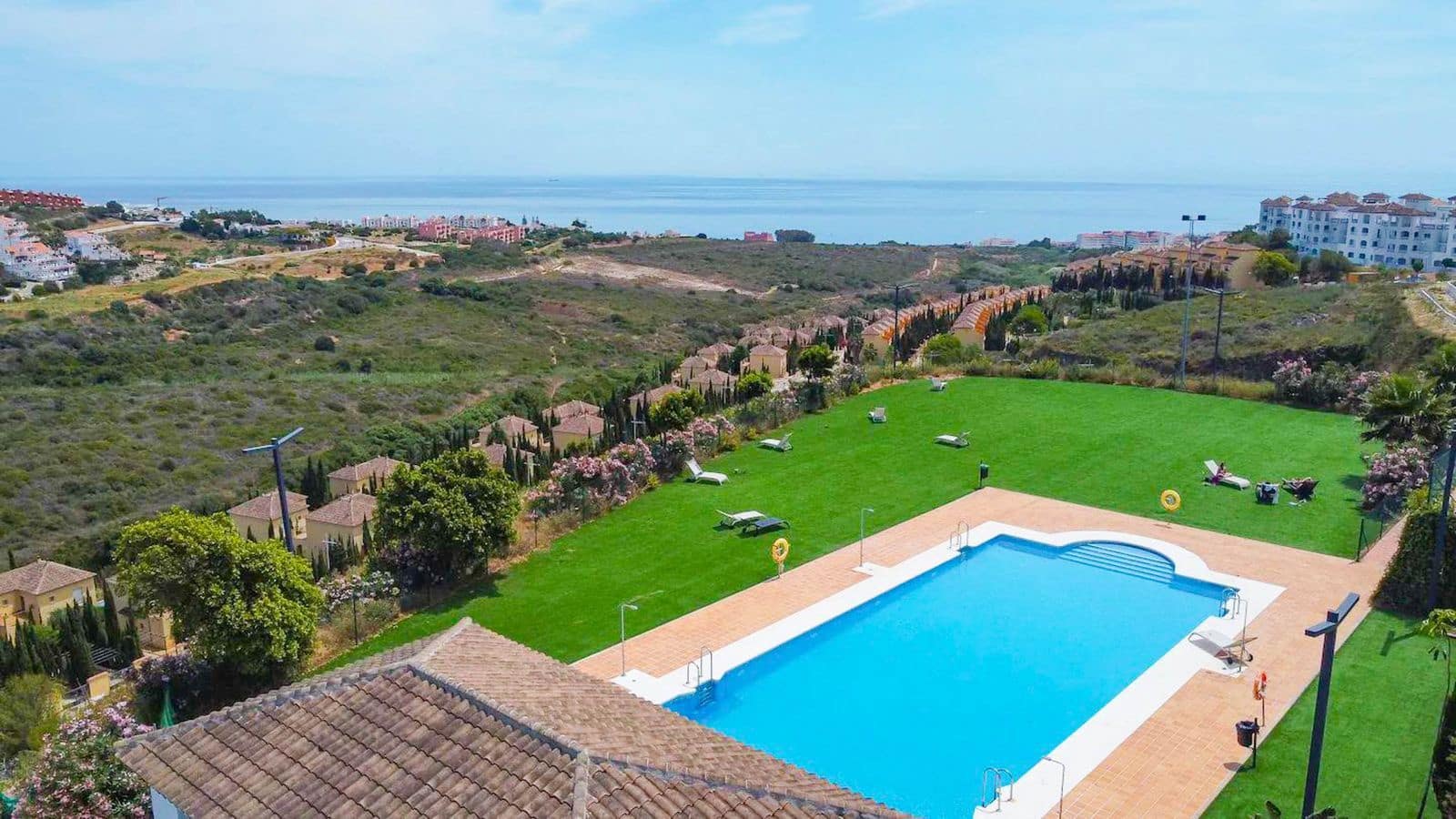 3 Zimmer Apartment zu verkaufen in La Duquesa / Puerto de la Duquesa mit Pool Garage - 285.000 € (Ref: 10004389)