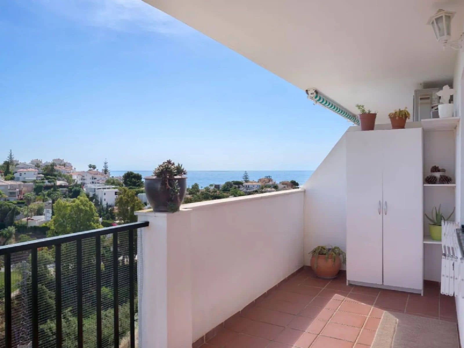 3 sovrum Lägenhet till salu i Malaga stad med pool garage - 425 000 € (Ref: 10004396)