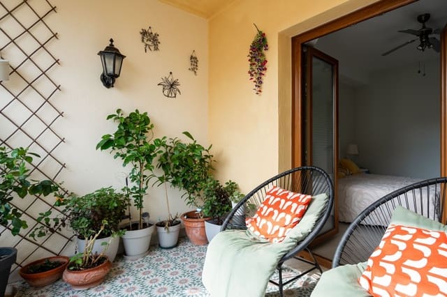 3 slaapkamer Penthouse te koop in La Duquesa / Puerto de la Duquesa, Manilva met zwembad garage - € 359.000 (Ref: 10004397)