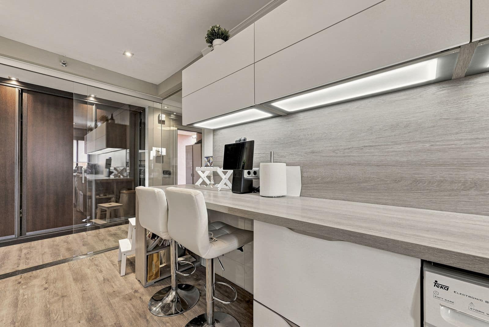 3 sypialnia Apartament na sprzedaż w Elviria z basenem garażem - 499 000 € (Ref: 10004399)