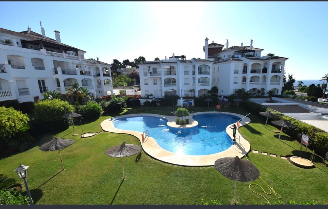 2 sovrum Lägenhet till salu i Malaga stad med pool garage - 450 000 € (Ref: 10004474)