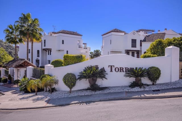 2 sovrum Lägenhet till salu i Los Arqueros, Benahavís med pool garage - 425 000 € (Ref: 10005913)