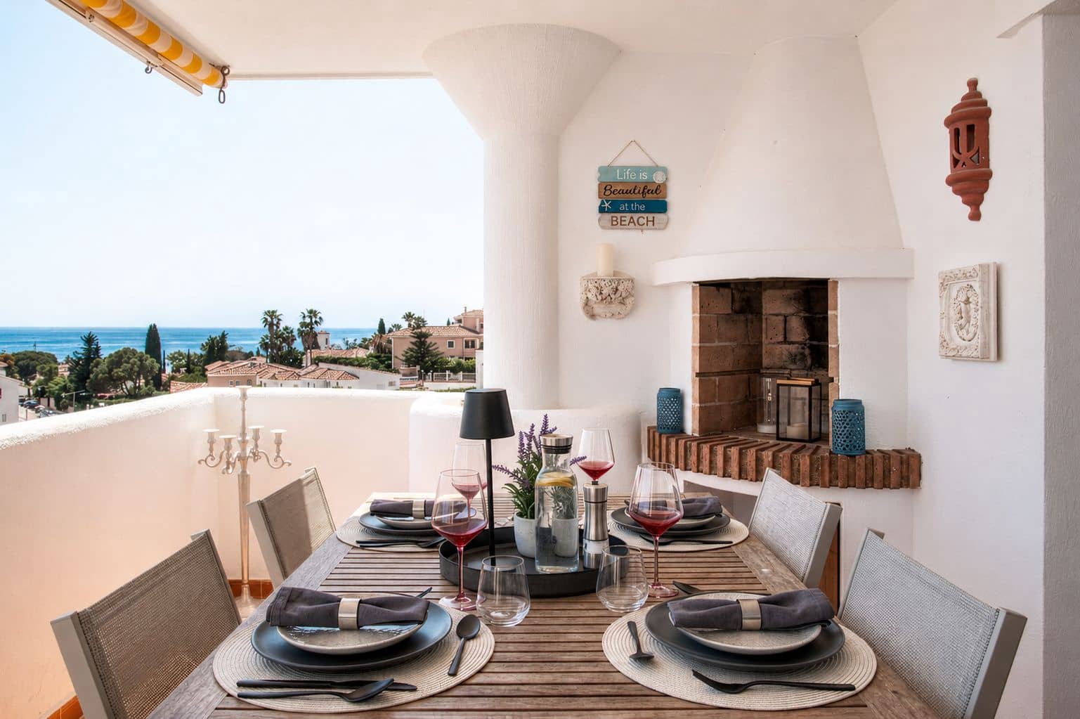 Apartamento de 2 habitaciones en Calahonda en venta con piscina - 399.500 € (Ref: 10005955)