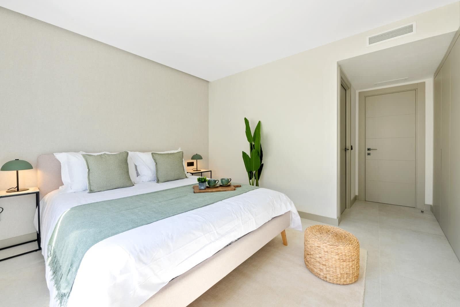 2 bedroom Penthouse for sale in San Pedro de Alcantara - € 480,000 (Ref: 10005959)