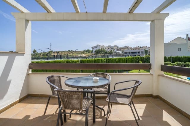 3 soverom Penthouse til salgs i Selwo, Estepona med svømmebasseng garasje - € 359 000 (Ref: 10006003)
