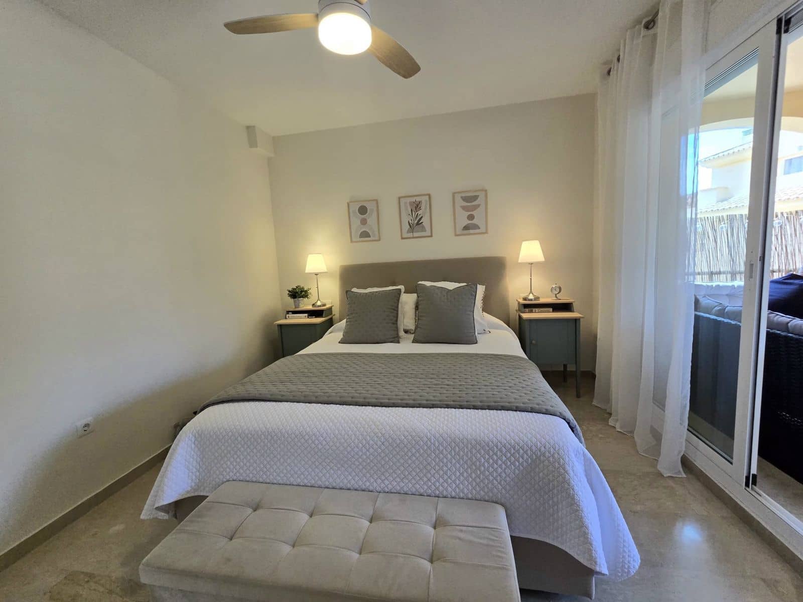 3 slaapkamer Appartement te koop in Calahonda met zwembad garage - € 429.000 (Ref: 10006011)