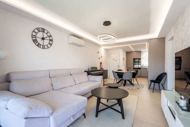2 soveværelse Lejlighed til salg i La Cala de Mijas, Mijas med swimmingpool - € 390.000 (Ref: 10006018)