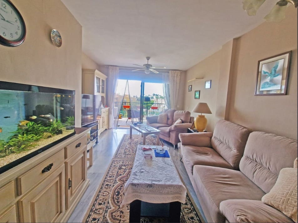 Apartamento de 2 habitaciones en Calahonda en venta con piscina garaje - 360.000 € (Ref: 10006766)