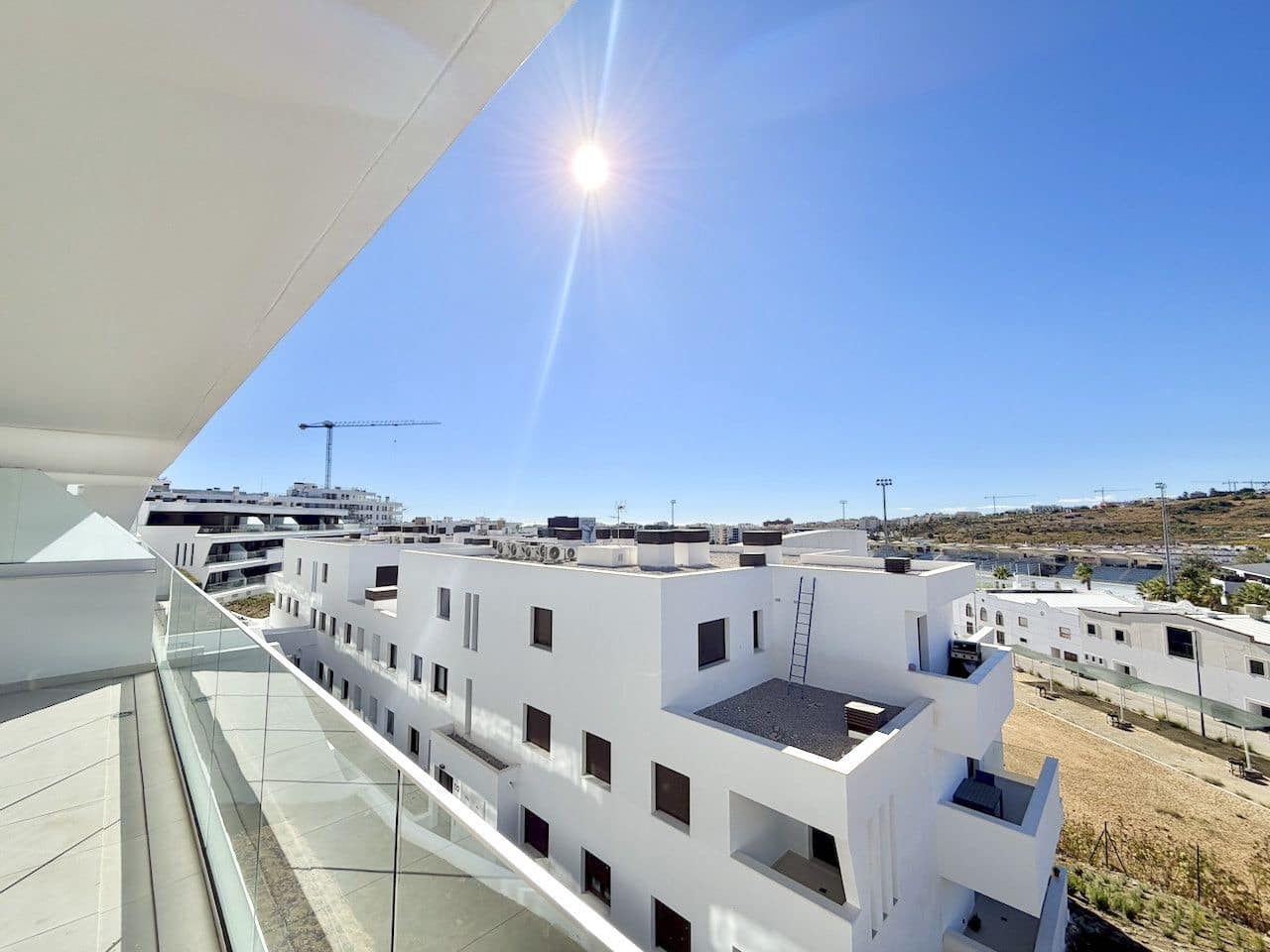 3 bedroom Apartment for sale in Estepona with pool garage - € 475,000 (Ref: 10006778)