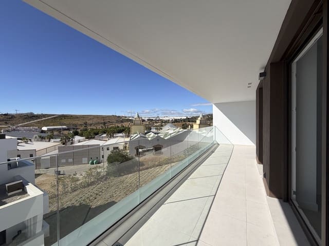3 bedroom Apartment for sale in Estepona with pool garage - € 475,000 (Ref: 10006778)