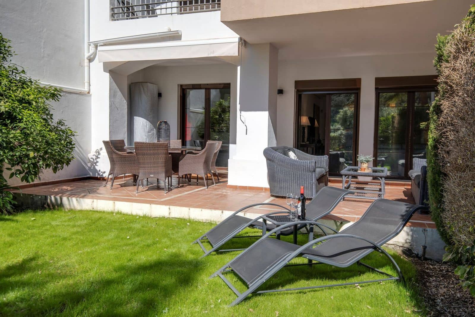2 sovrum Lägenhet till salu i Los Arqueros med pool garage - 425 000 € (Ref: 10006835)