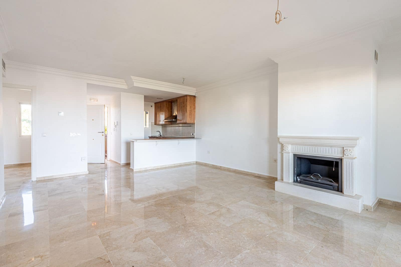 3 soverom Leilighet til salgs i New Golden Mile med svømmebasseng - € 449 000 (Ref: 10006856)