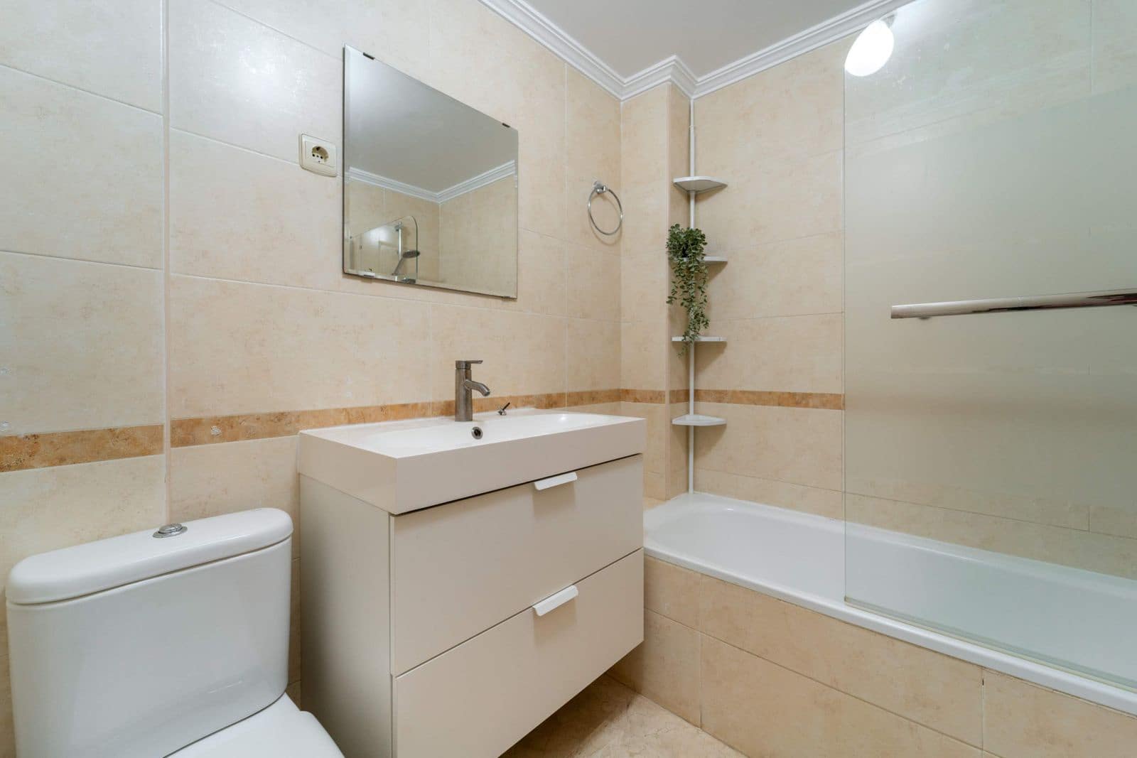 2 slaapkamer Appartement te koop in Riviera del Sol met zwembad garage - € 295.000 (Ref: 10007527)