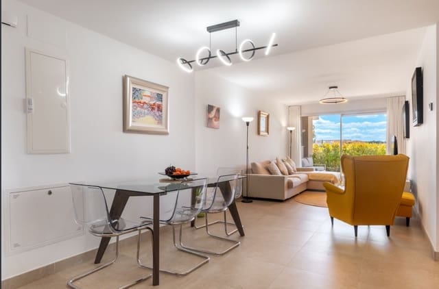 2 bedroom Apartment for sale in Estepona - € 345,000 (Ref: 10007594)