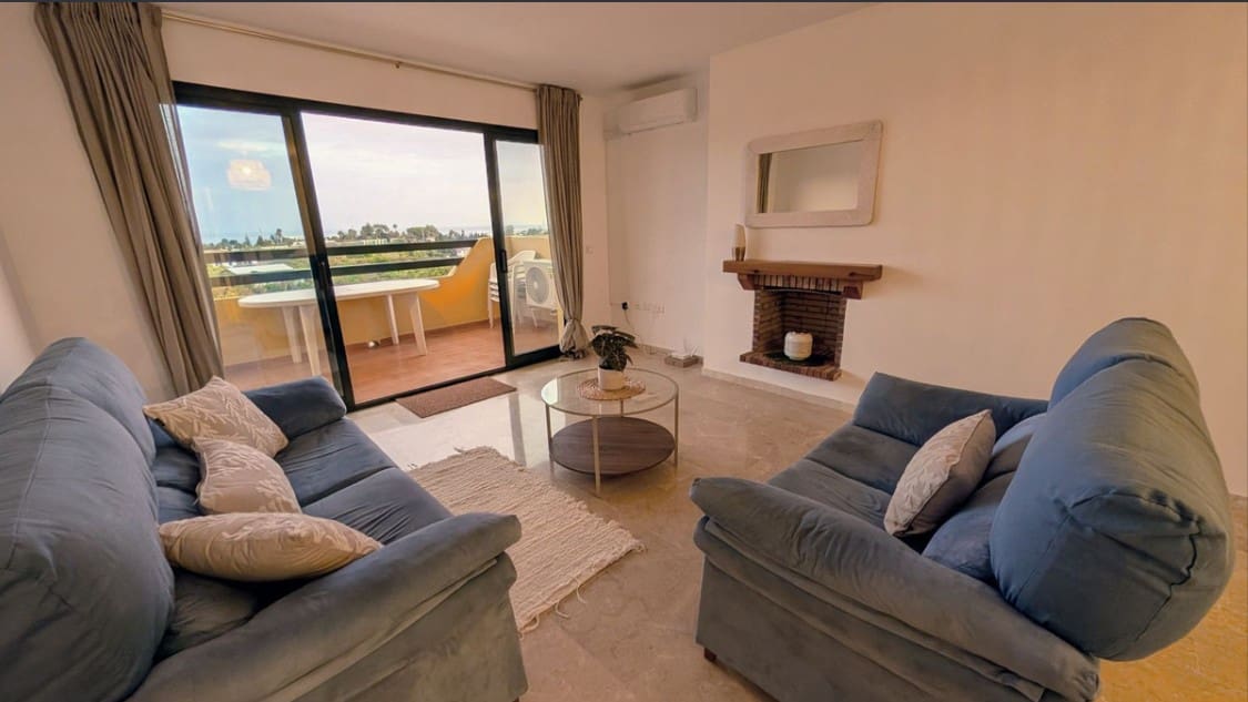 2 Zimmer Apartment zu vermieten in New Golden Mile mit Pool Garage - 2.000 € (Ref: 10007604)