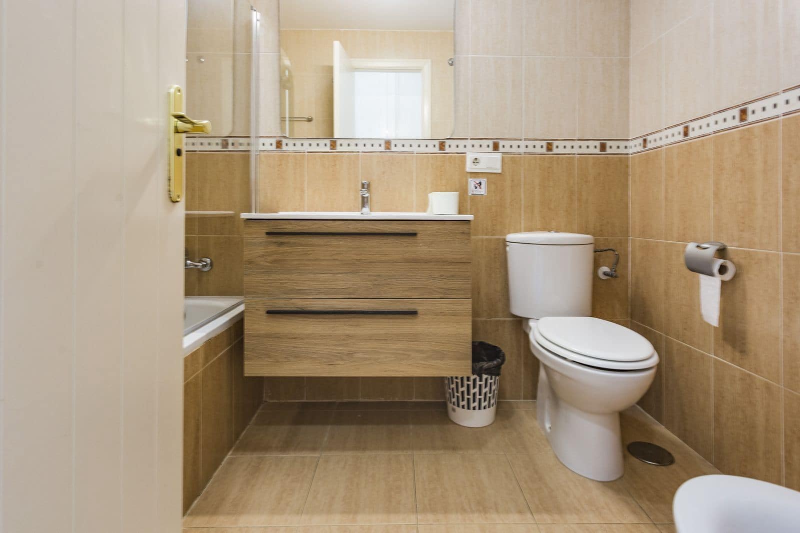 Apartamento de 2 habitaciones en Calahonda en venta con piscina garaje - 349.000 € (Ref: 10007679)