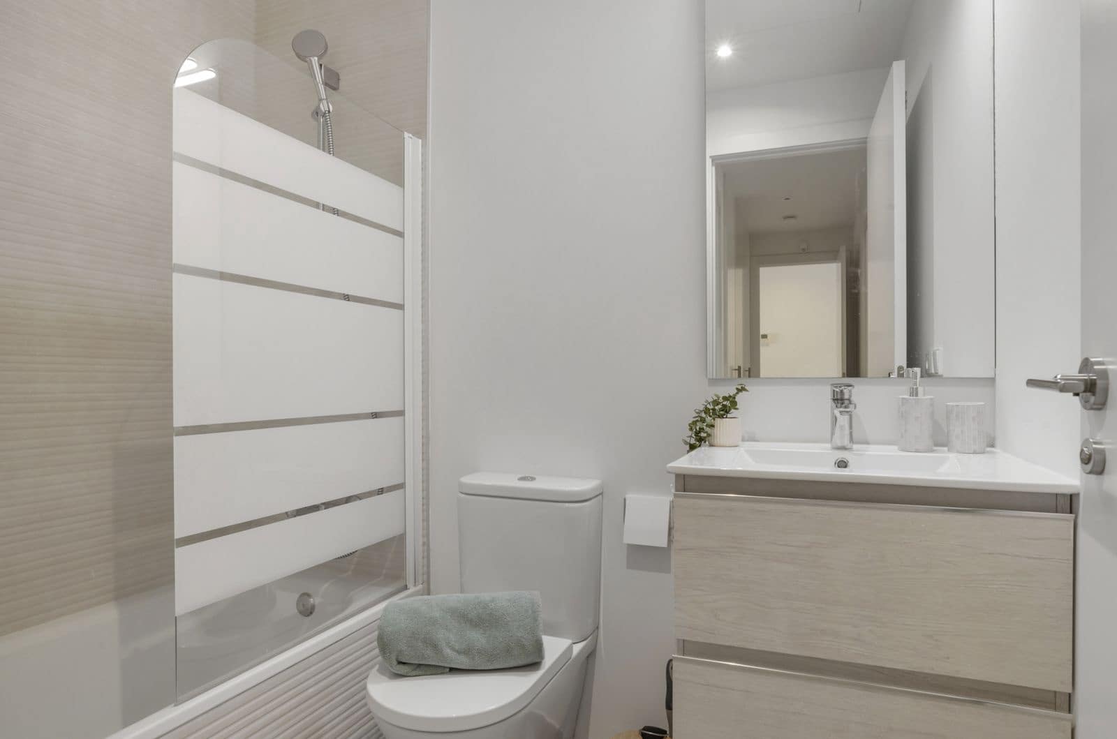 3 bedroom Apartment for sale in Cancelada with pool garage - € 465,000 (Ref: 10007684)