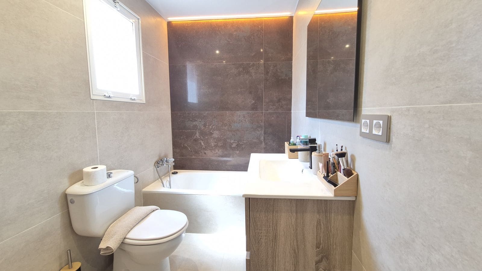 2 soveværelse Lejlighed til salg i New Golden Mile med swimmingpool - € 342.000 (Ref: 10007857)