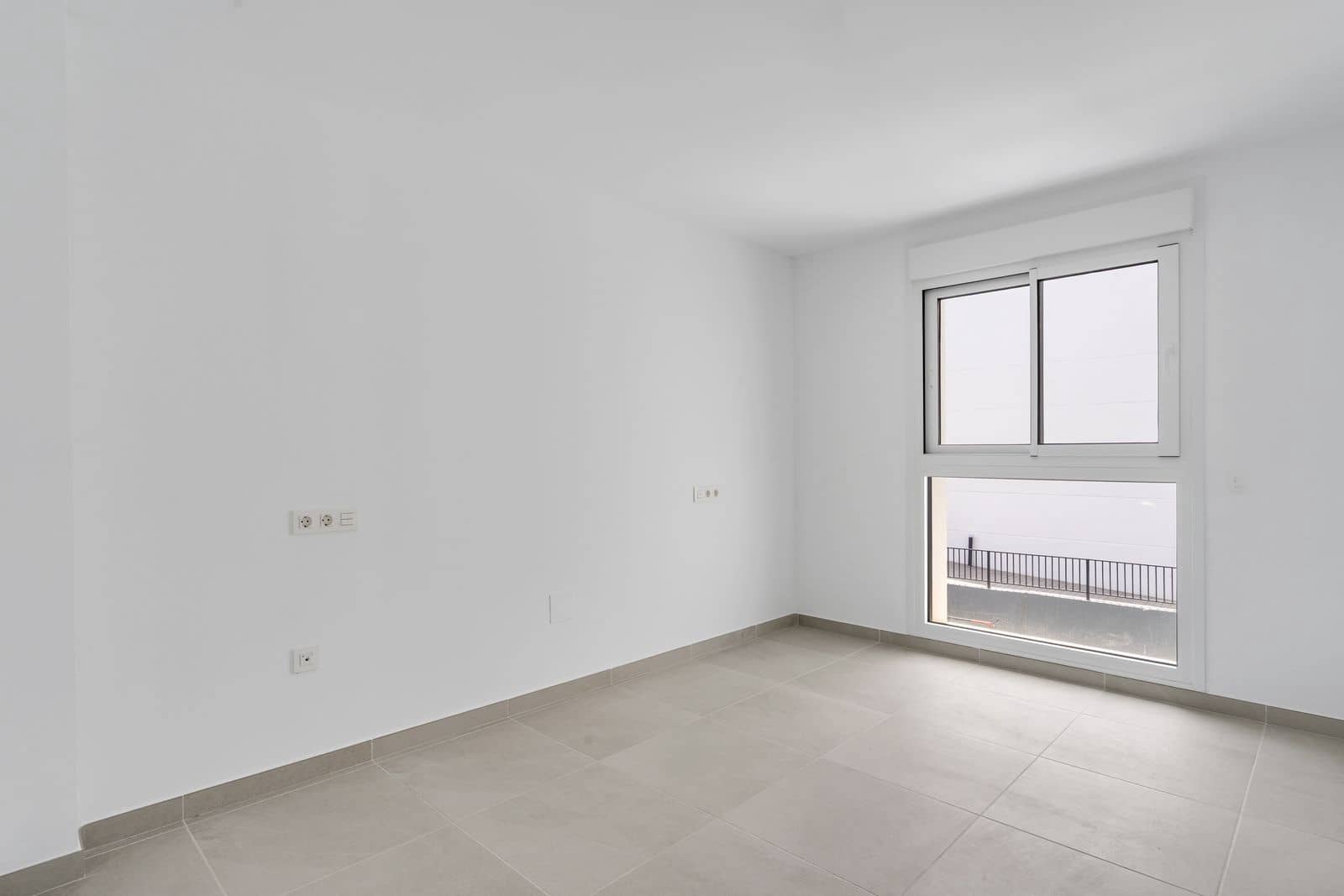 3 slaapkamer Appartement te koop in La Cala de Mijas met zwembad - € 419.000 (Ref: 10007859)