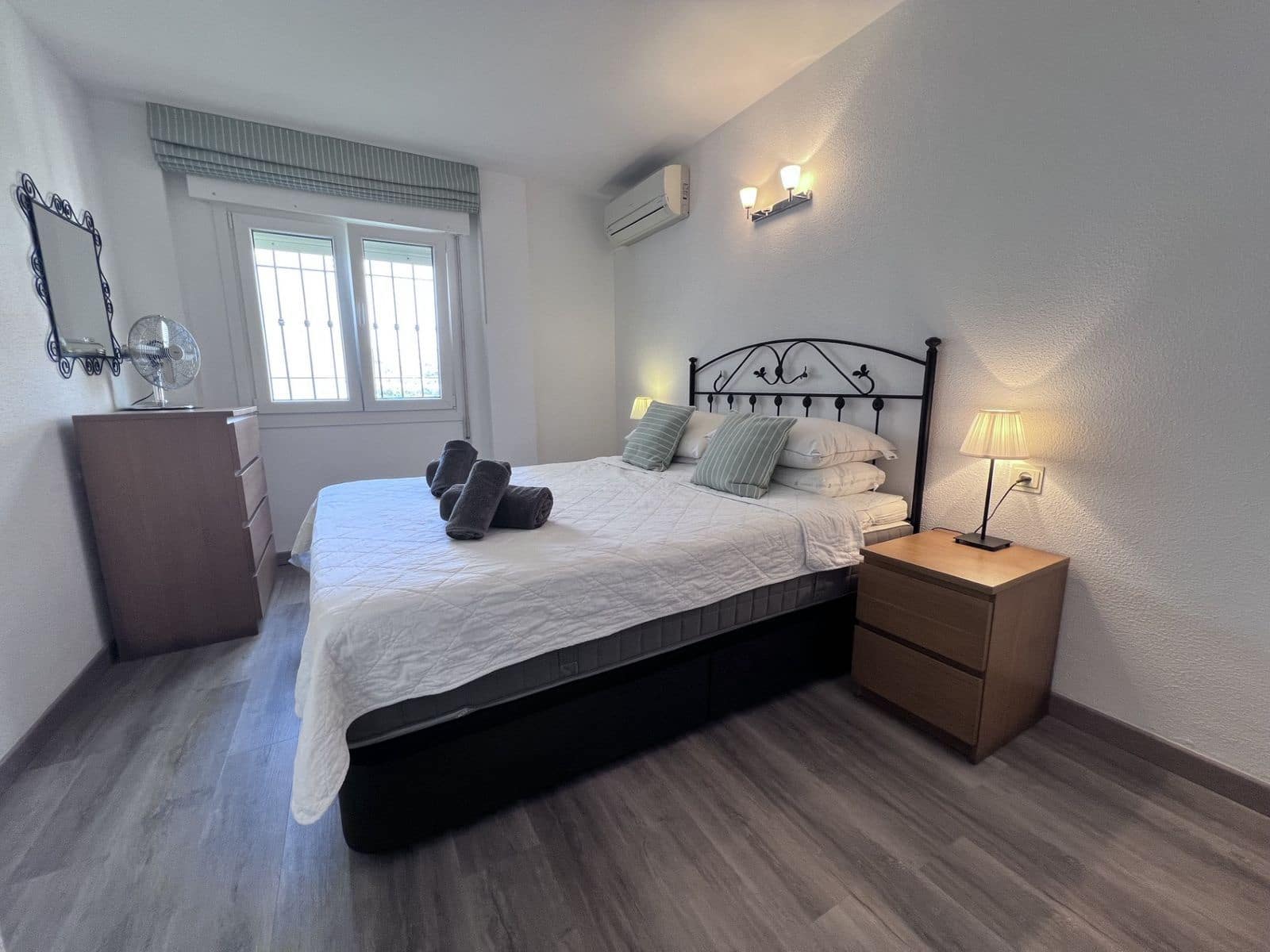 2 sovrum Lägenhet till salu i Riviera del Sol med pool - 339 000 € (Ref: 10007950)