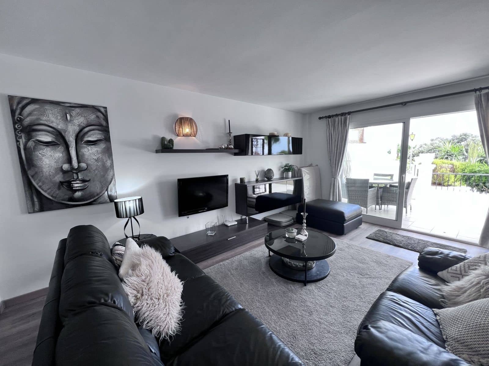 2 sovrum Lägenhet till salu i Riviera del Sol med pool - 339 000 € (Ref: 10007950)