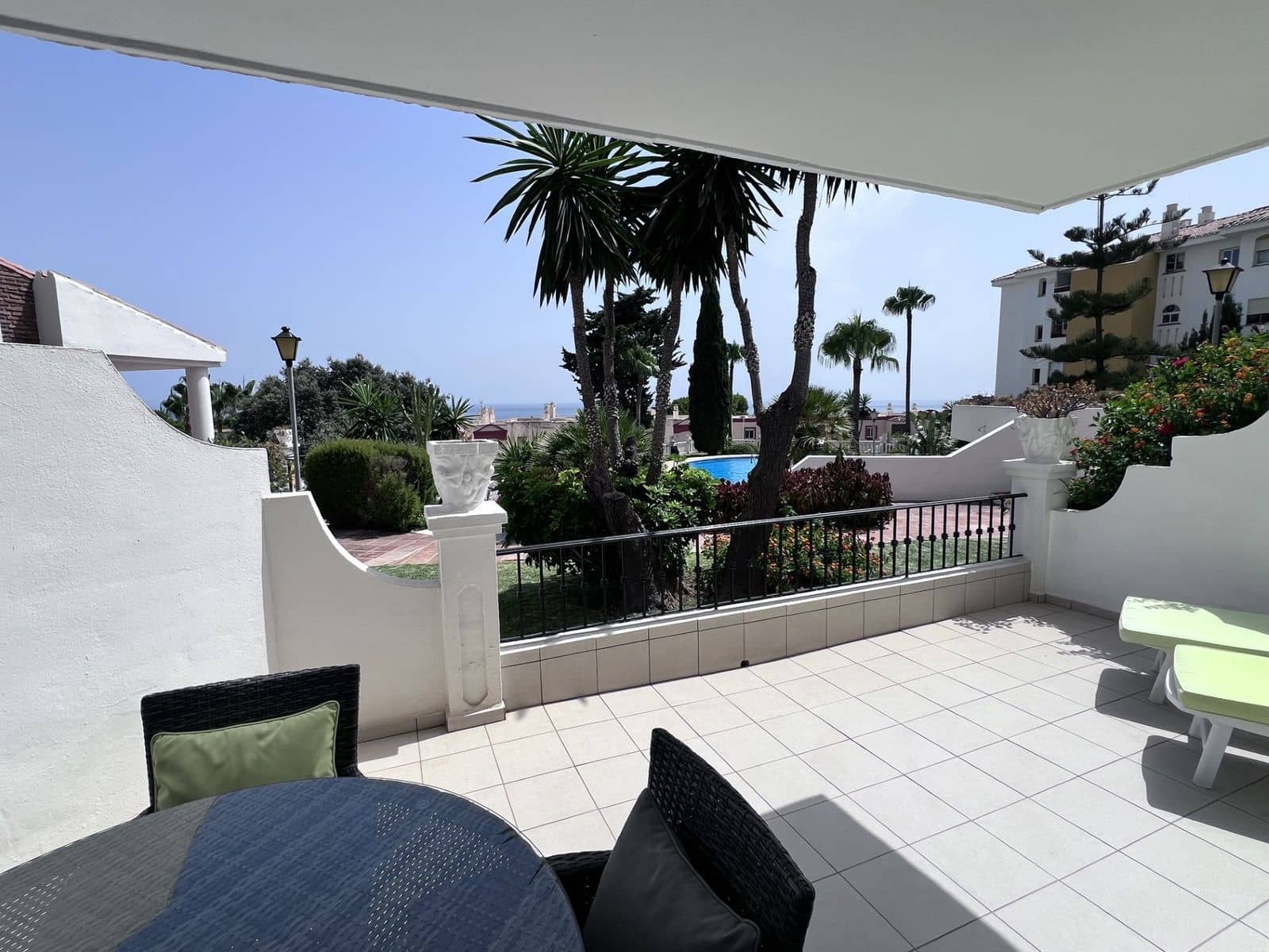 2 sovrum Lägenhet till salu i Riviera del Sol med pool - 339 000 € (Ref: 10007950)
