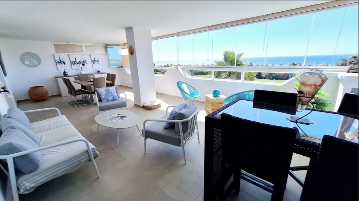 2 bedroom Apartment for sale in Casares with pool garage - € 330,000 (Ref: 10009344)