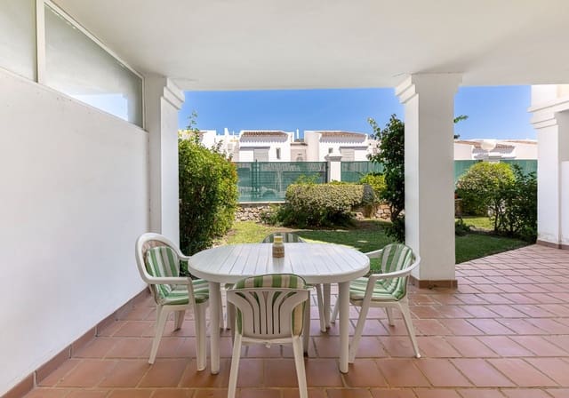 2 soverom Leilighet til salgs i Nueva Andalucia, Marbella med svømmebasseng garasje - € 425 000 (Ref: 10009523)