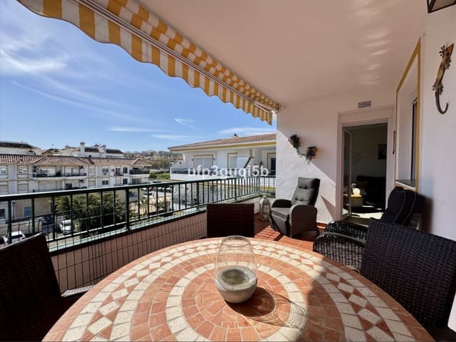 2 soveværelse Lejlighed til salg i La Cala de Mijas, Mijas med swimmingpool - € 449.000 (Ref: 10009596)