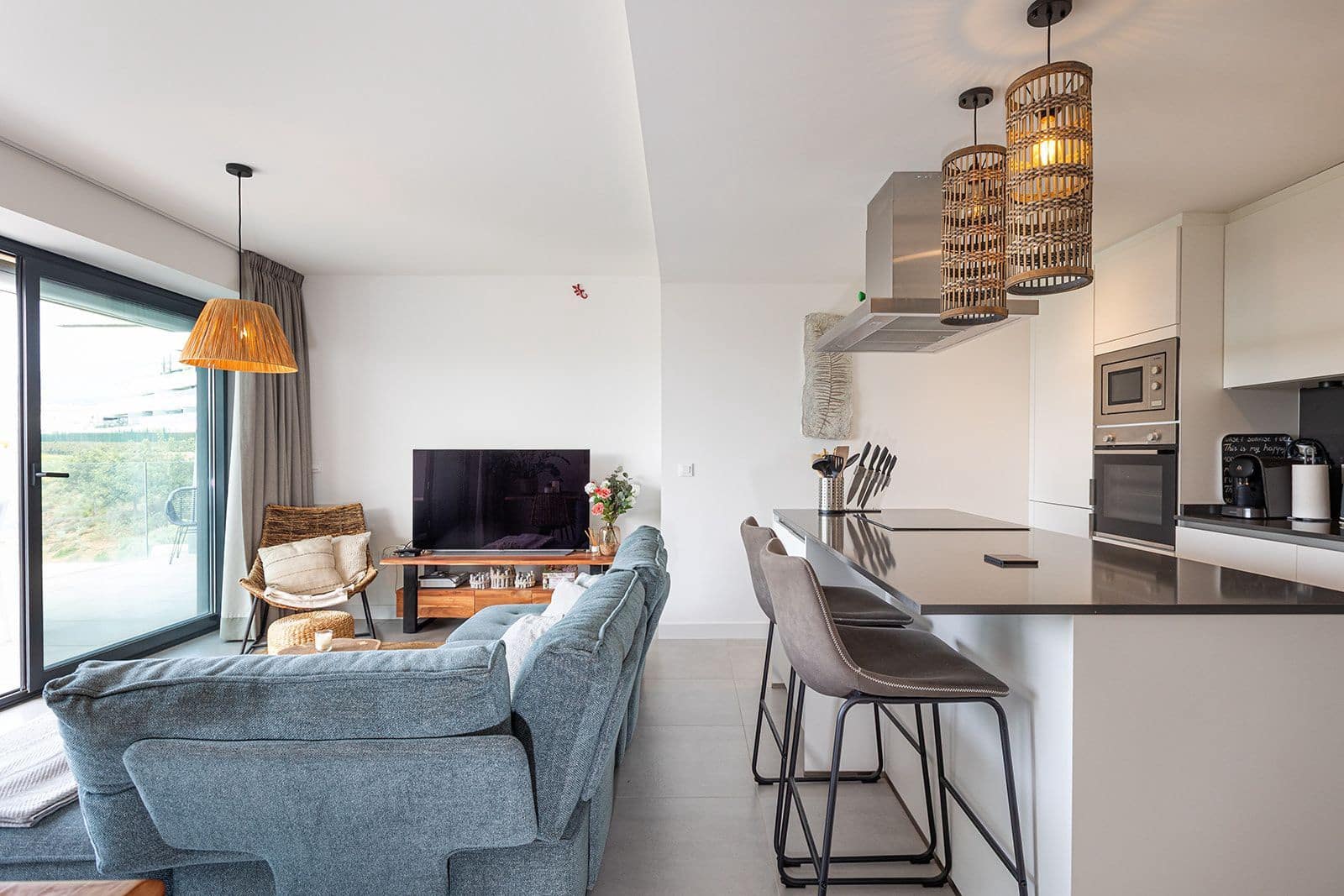 2 soveværelse Lejlighed til salg i New Golden Mile med swimmingpool - € 469.000 (Ref: 10009611)