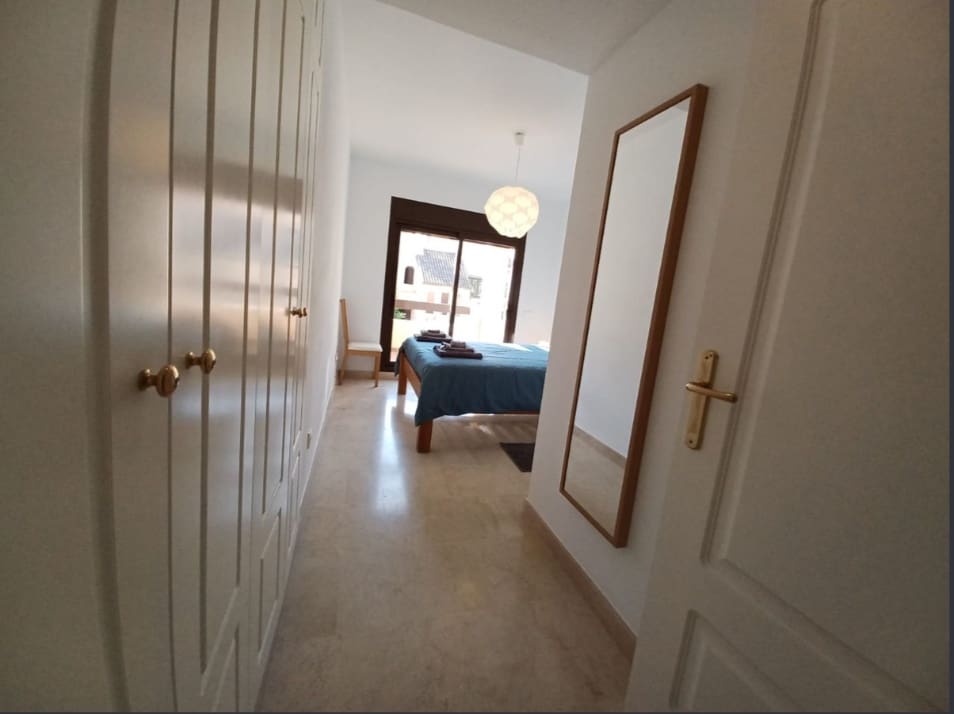 Apartamento de 3 habitaciones en Manilva en venta con piscina garaje - 375.000 € (Ref: 10012201)