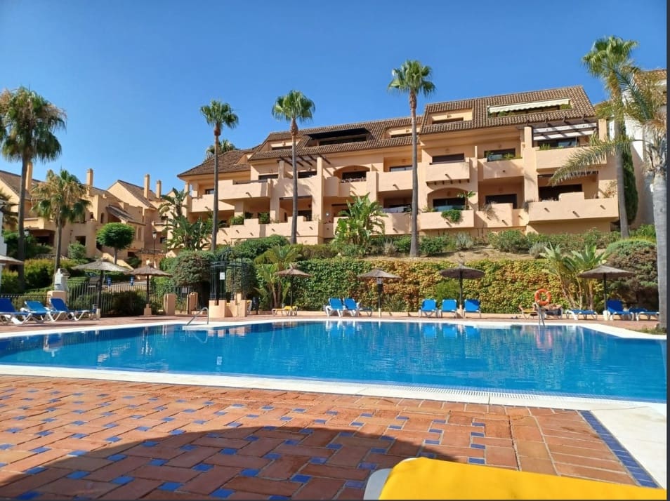 Apartamento de 3 habitaciones en Manilva en venta con piscina garaje - 375.000 € (Ref: 10012201)