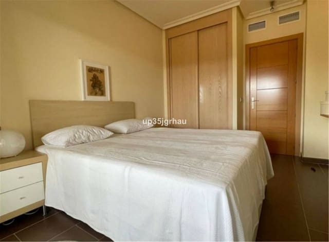 2 chambre Appartement à vendre à Selwo, Estepona avec piscine garage - 399 900 € (Ref: 10012243)