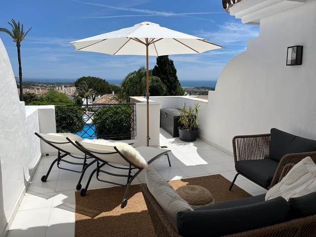 2 soveværelse Lejlighed til salg i El Paraiso, Estepona med swimmingpool garage - € 485.000 (Ref: 10012287)