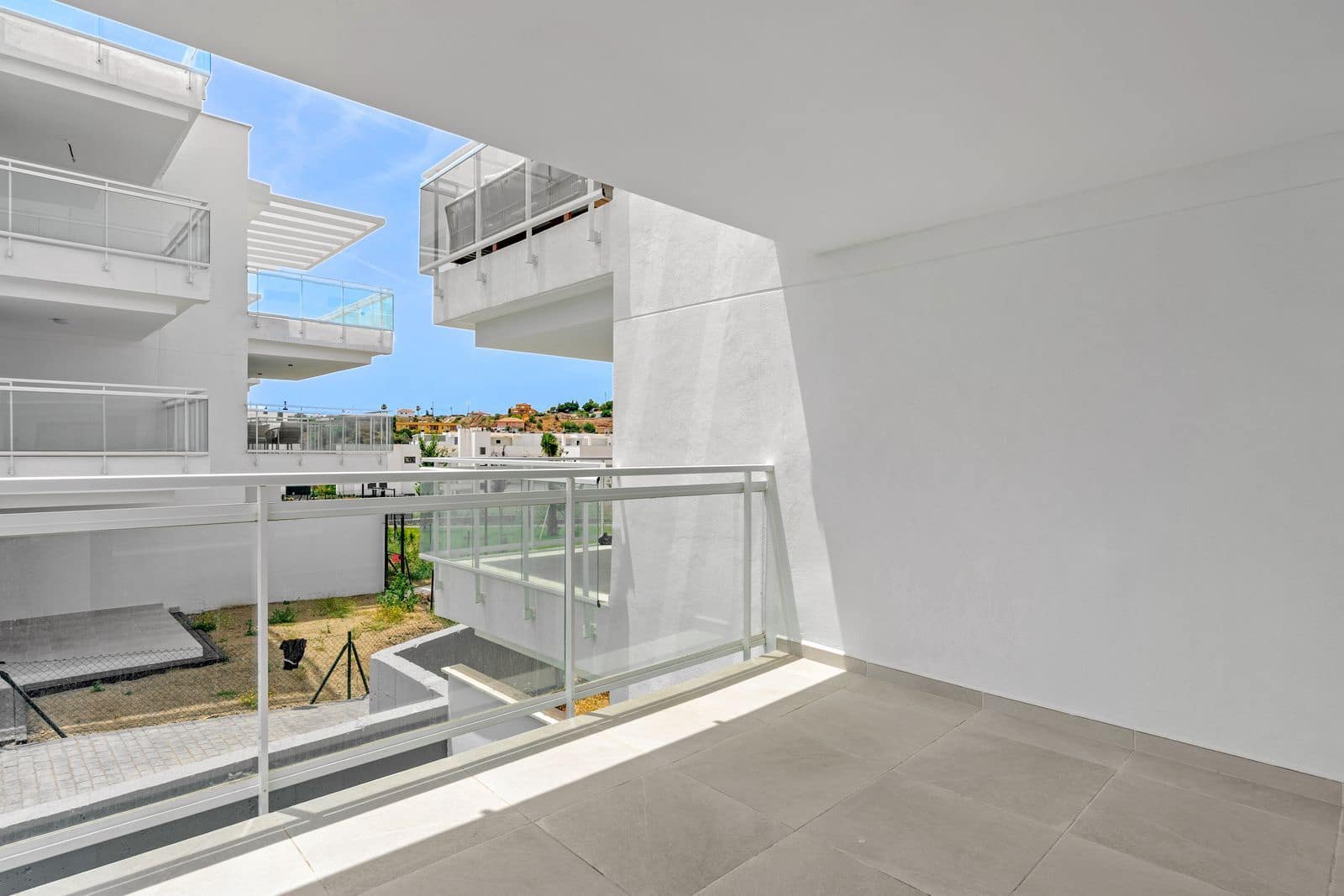 Apartamento de 3 habitaciones en La Cala de Mijas en venta con piscina - 419.000 € (Ref: 10012357)
