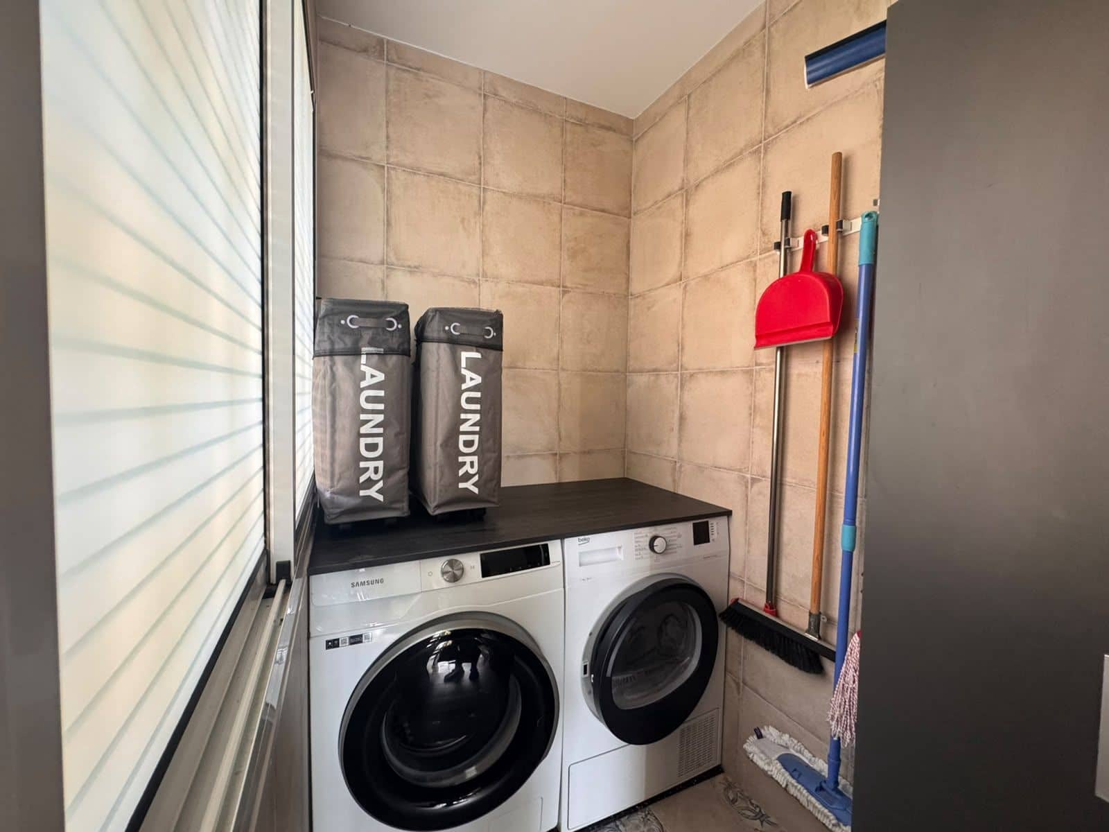 2 sypialnia Apartament na sprzedaż w Manilva z basenem garażem - 349 000 € (Ref: 10012457)