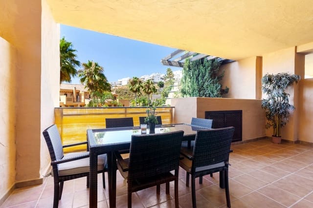 Apartamento de 2 habitaciones en La Cala de Mijas, Mijas en venta con piscina - 329.000 € (Ref: 10014631)
