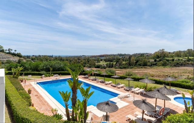 2 bedroom Apartment for rent in Los Arqueros, Benahavís with pool garage - € 2,100 (Ref: 10014633)
