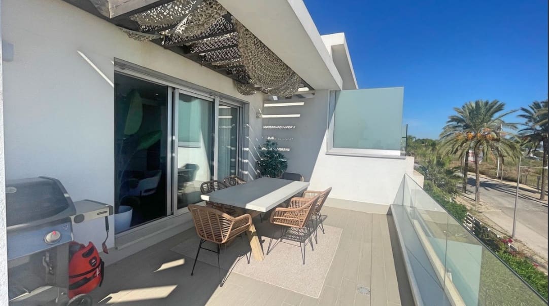 2 sovrum Takvåning att hyra i Cancelada med pool garage - 2 500 € (Ref: 10014679)