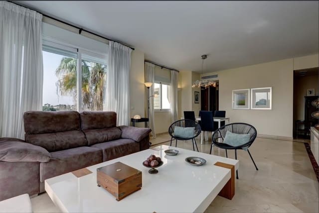 3 slaapkamer Appartement te huur in Costalita, Estepona met zwembad garage - € 2.800 (Ref: 10015520)