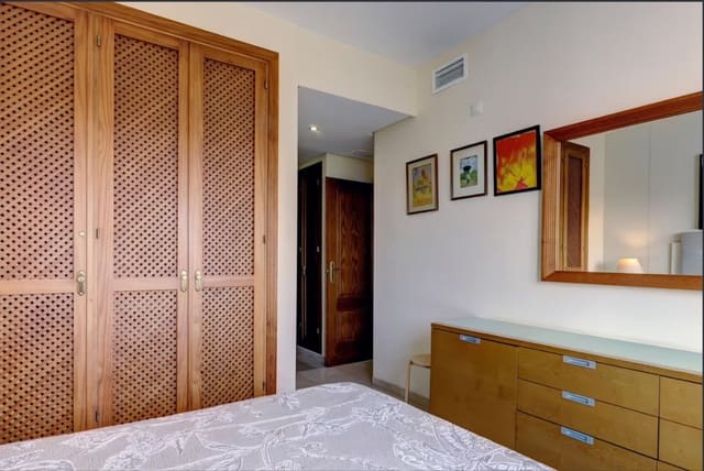 3 slaapkamer Appartement te huur in Costalita, Estepona met zwembad garage - € 2.800 (Ref: 10015520)