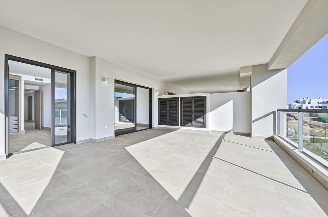 3 sypialnia Apartament na sprzedaż w Casares z basenem garażem - 450 000 € (Ref: 10015528)