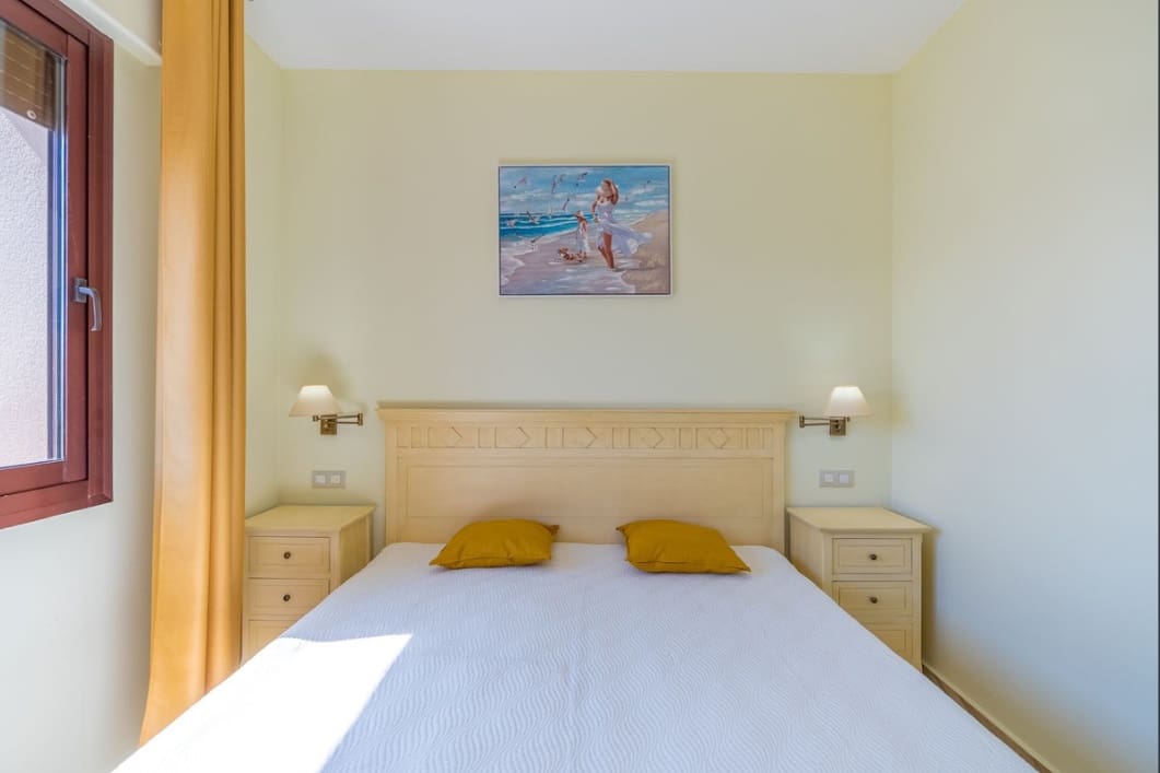 2 soverom Leilighet til leie i San Pedro de Alcantara med svømmebasseng - € 2 800 (Ref: 10015550)