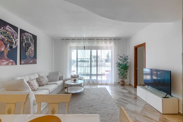 2 soverom Leilighet til leie i San Pedro de Alcántara Pueblo, Marbella med svømmebasseng - € 2 800 (Ref: 10015550)