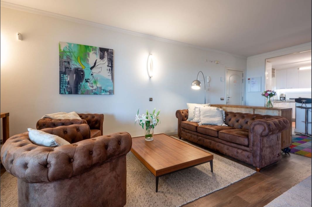 2 bedroom Apartment for sale in Calahonda with pool garage - € 400,000 (Ref: 10017711)