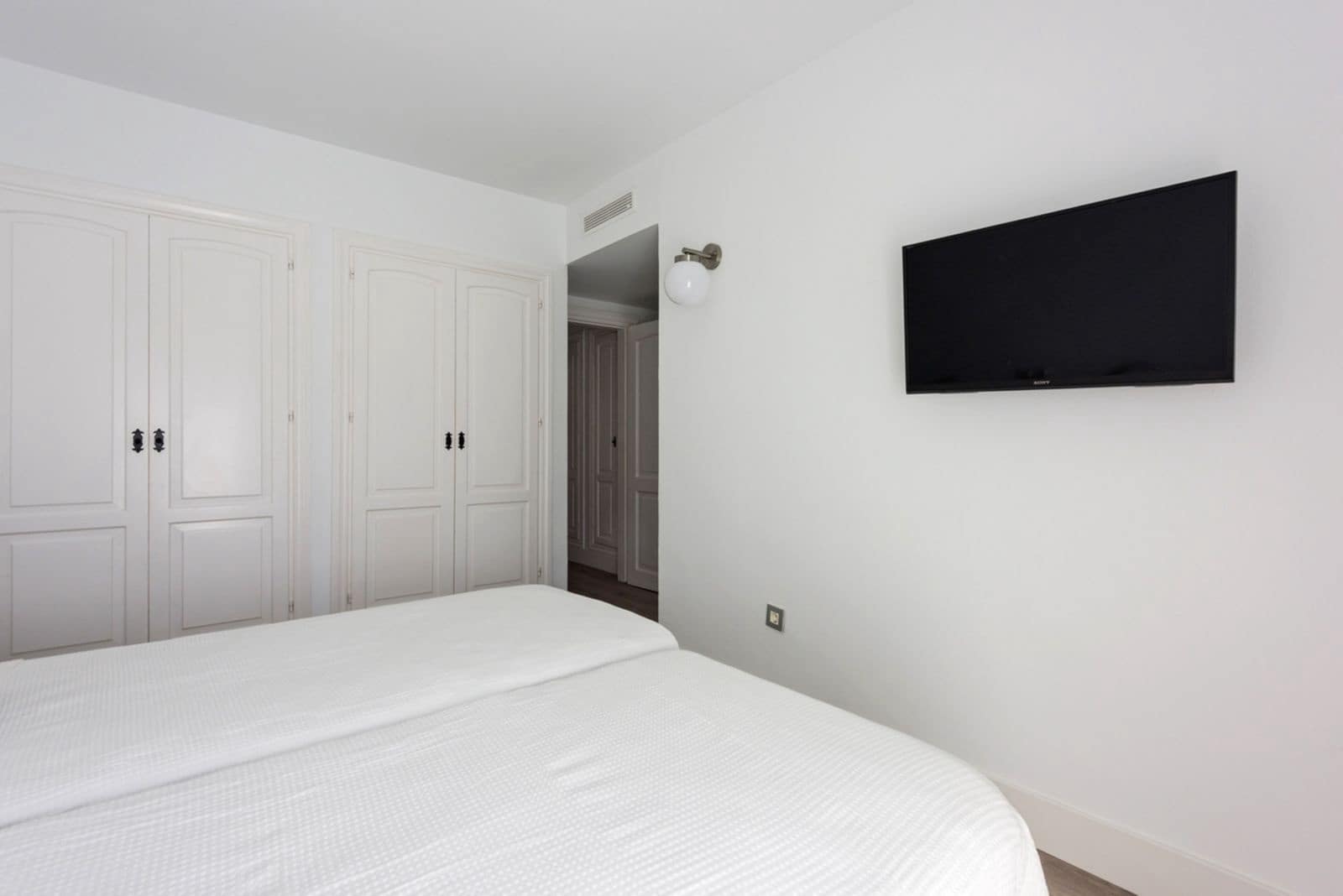 Casa de 3 habitaciones en Nueva Andalucia en venta con piscina garaje - 725.000 € (Ref: 10018027)
