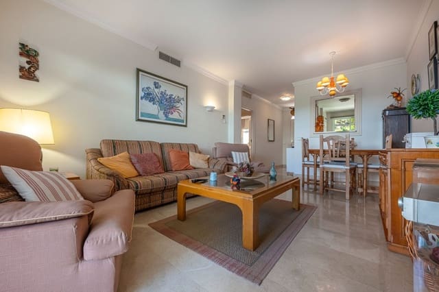 2 soveværelse Lejlighed til salg i Nueva Andalucia, Marbella med swimmingpool garage - € 425.000 (Ref: 10018038)