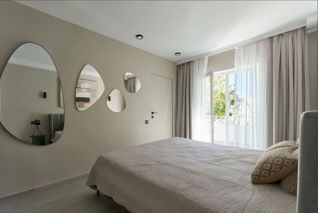 2 slaapkamer Appartement te koop in Nueva Andalucia met zwembad garage - € 450.000 (Ref: 10018662)